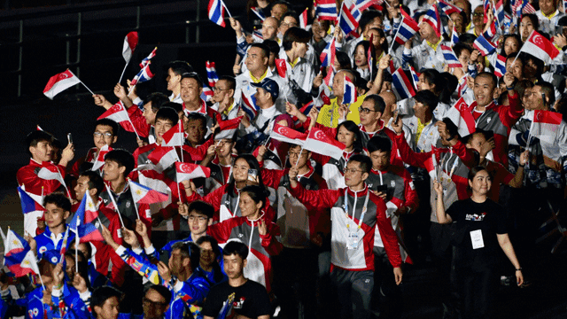 帕尔马官方：铃木彩艳成功接受手指骨折手术；据悉伤缺3个月