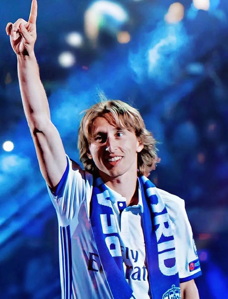 国米大战利物浦，巴萨PK法鹰，参与截图预测今夜欧冠的比分